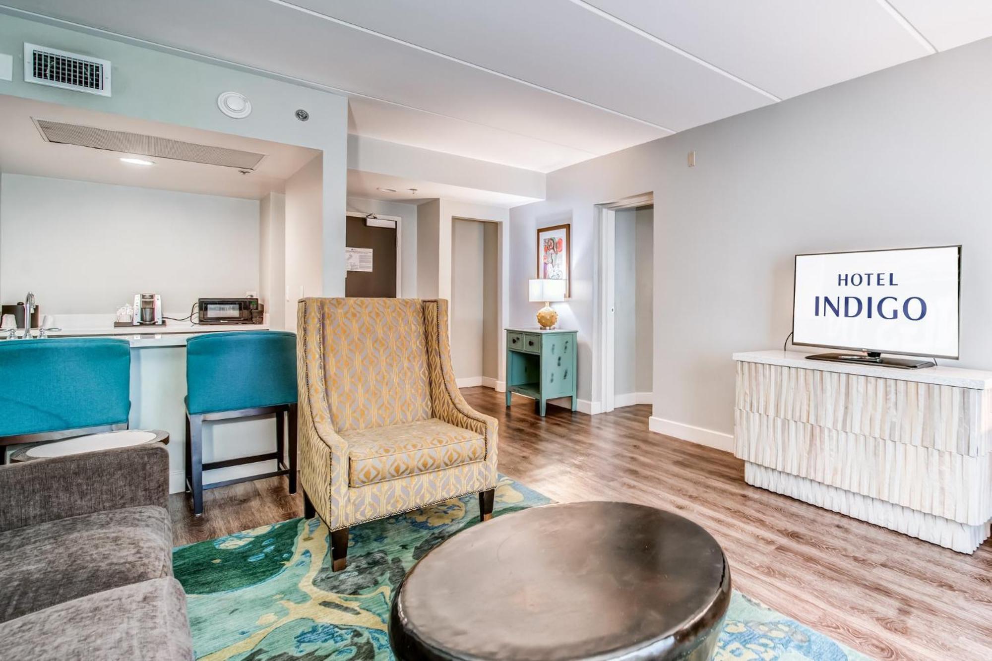 סמירנה Hotel Indigo Atlanta Vinings By Ihg מראה חיצוני תמונה
