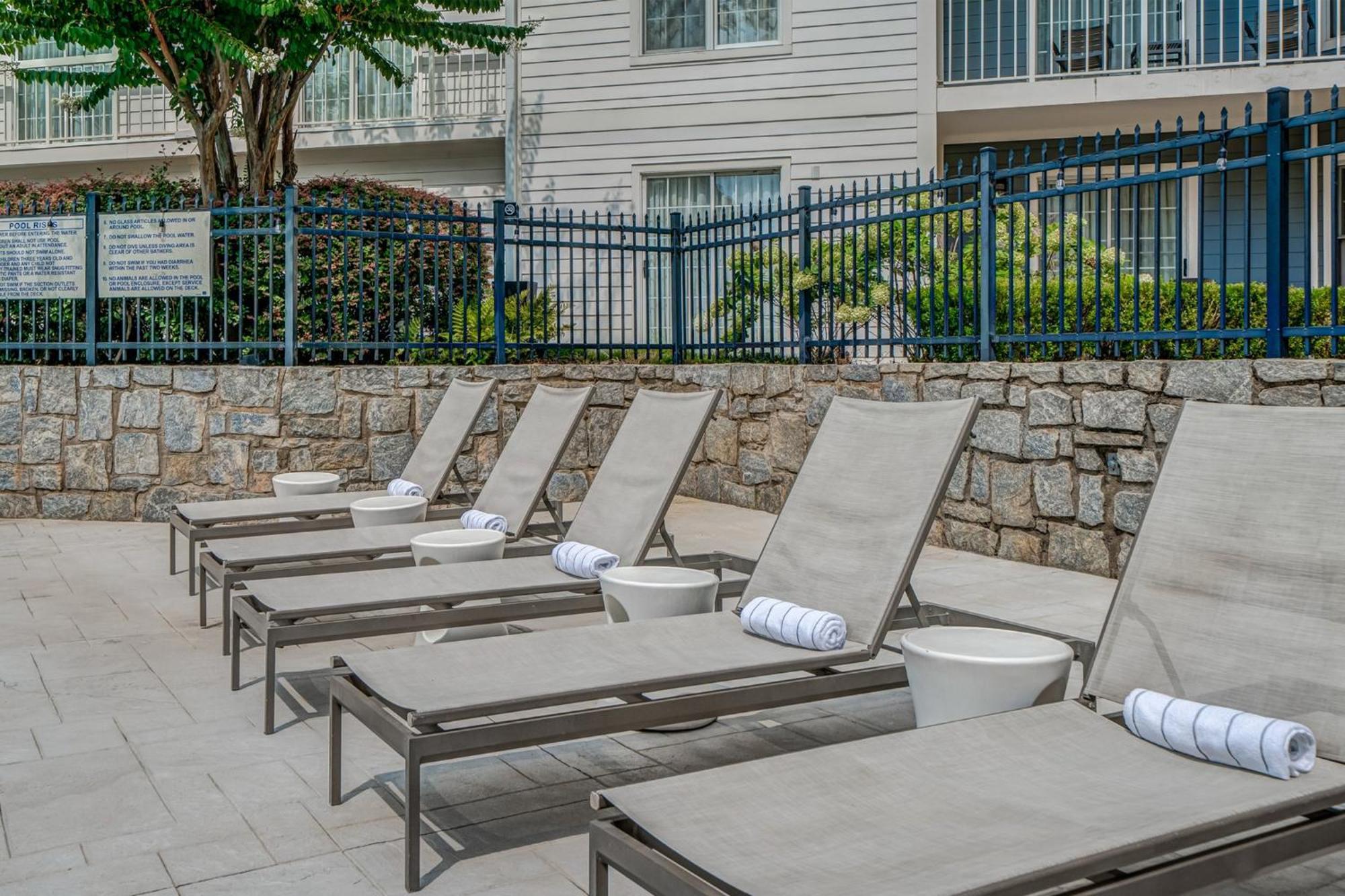 סמירנה Hotel Indigo Atlanta Vinings By Ihg מראה חיצוני תמונה
